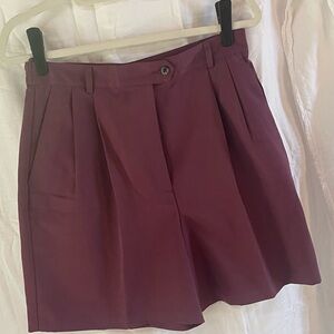 IZOD Burgundy Pleated Shorts size 12